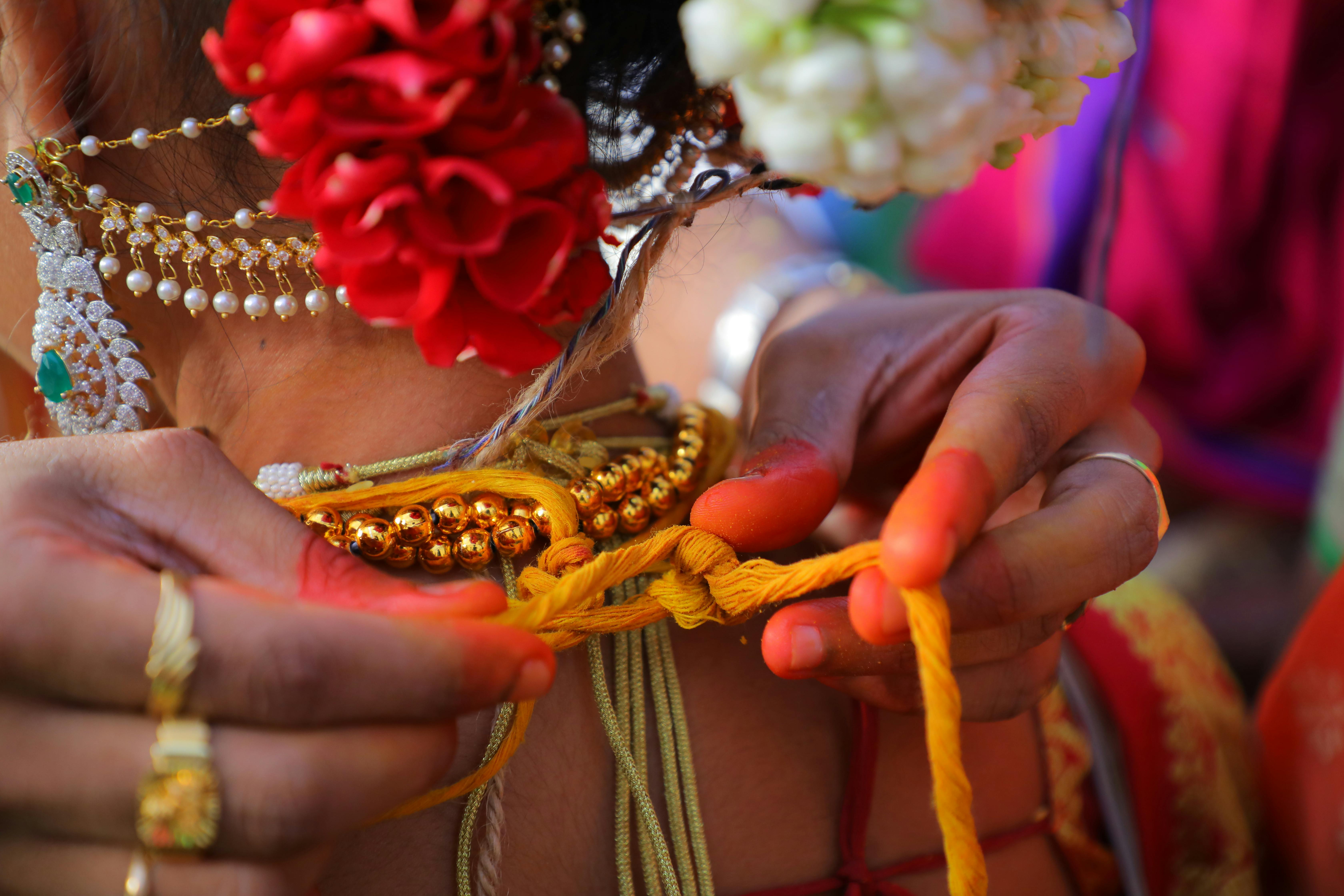 Hindu bride with mehendi and jewellery